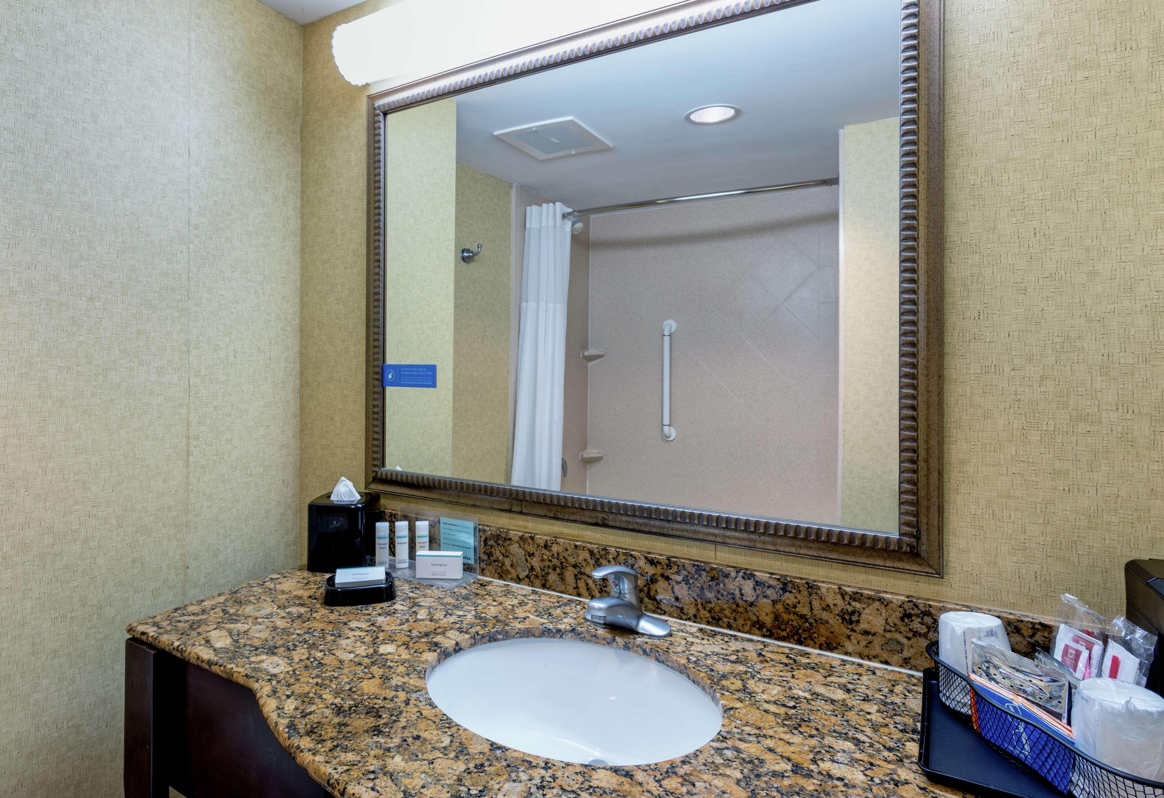 Hampton Inn & Suites - פורט פירס מראה חיצוני תמונה