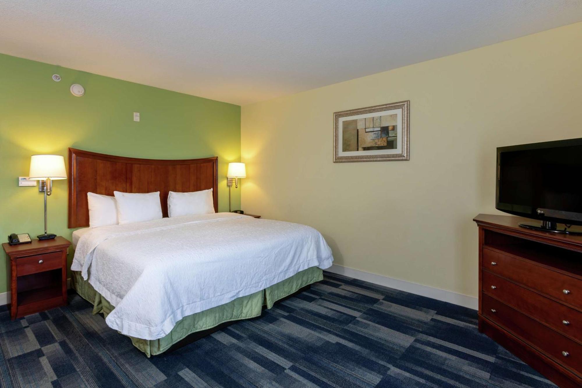 Hampton Inn & Suites - פורט פירס מראה חיצוני תמונה