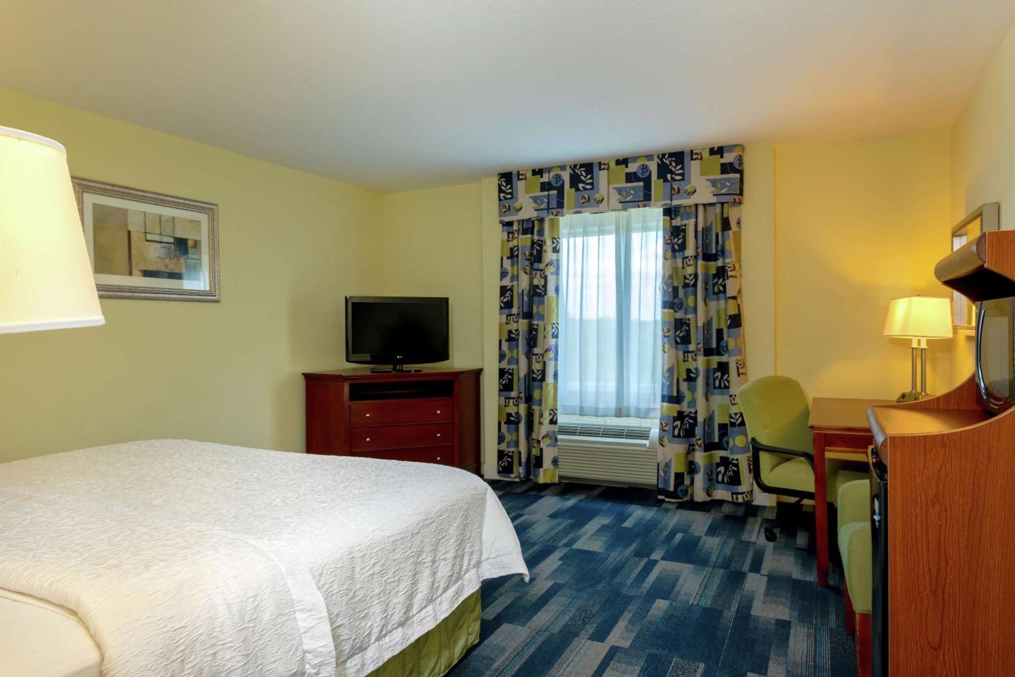Hampton Inn & Suites - פורט פירס מראה חיצוני תמונה